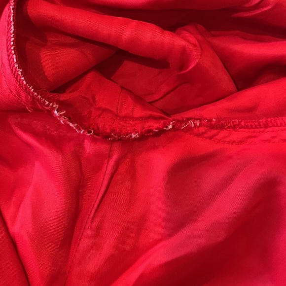 CAROLINA HERRERA size 16 knee length red dress in excellent condition - Picture 10 of 12